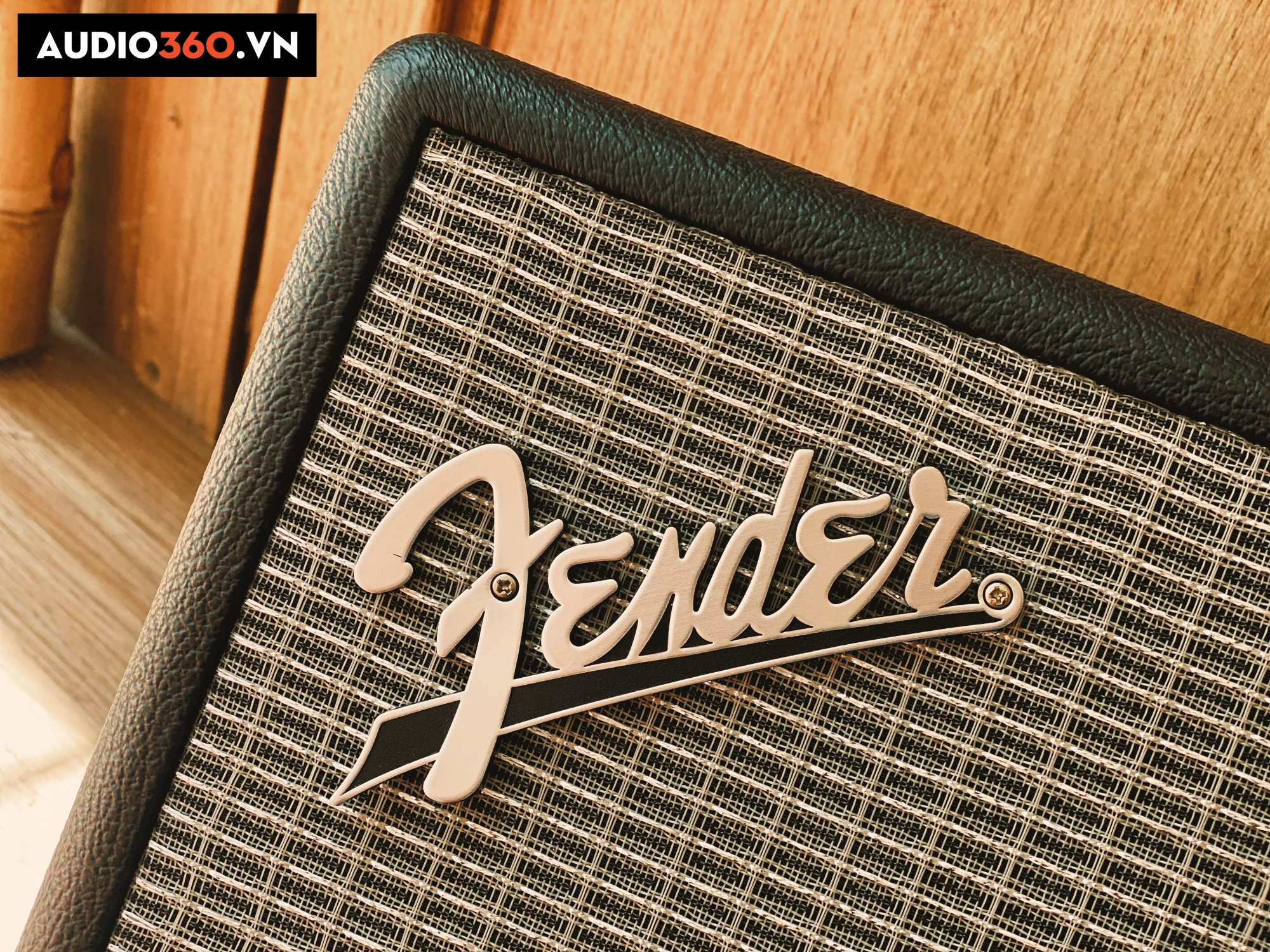 Fender là một trong những thương hiệu thiết bị âm thanh chuyên nghiệp chiều lòng đồng âm thế giới.